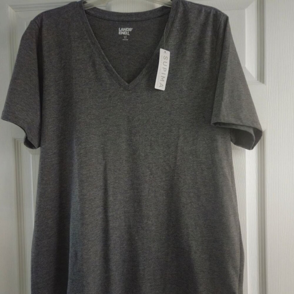NEW Women's XL Tall Relaxed Supima Cotton V-Neck T-Shirt.Color: Charcoal Gray